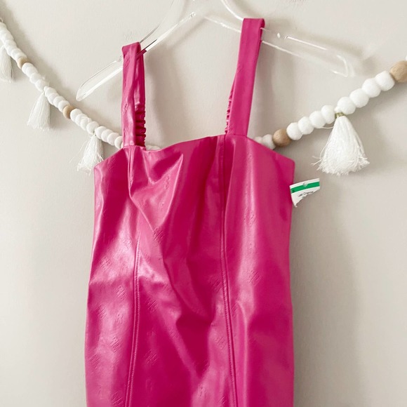 NEW Rotate Herlina Mini Dress Size 4 Fuchsia Faux Leather Square Neck - Picture 10 of 10